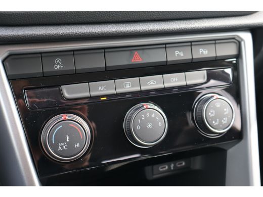 Volkswagen T-Roc 1.0 TSI Life Edition | Cruise Control | Achteruitrijcamera | AppleCarplay/Android Auto | ActivLease financial lease