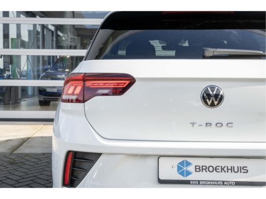 Volkswagen T-Roc 1.5 TSI 150PK DSG R-Line Blackstyle | Camera| Alarm | 18 inch| ActivLease financial lease