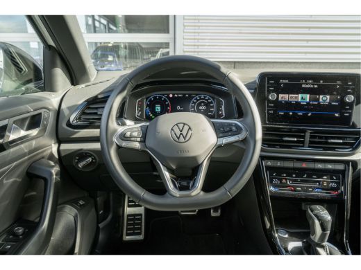 Volkswagen T-Roc 1.5 TSI 150PK DSG R-Line Blackstyle | Camera| Alarm | 18 inch| ActivLease financial lease