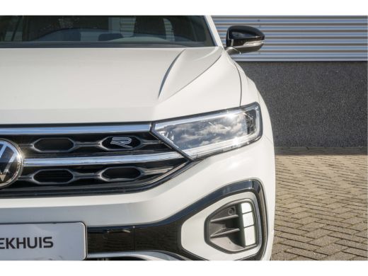 Volkswagen T-Roc 1.5 TSI 150PK DSG R-Line Blackstyle | Camera| Alarm | 18 inch| ActivLease financial lease