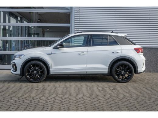 Volkswagen T-Roc 1.5 TSI 150PK DSG R-Line Blackstyle | Camera| Alarm | 18 inch| ActivLease financial lease