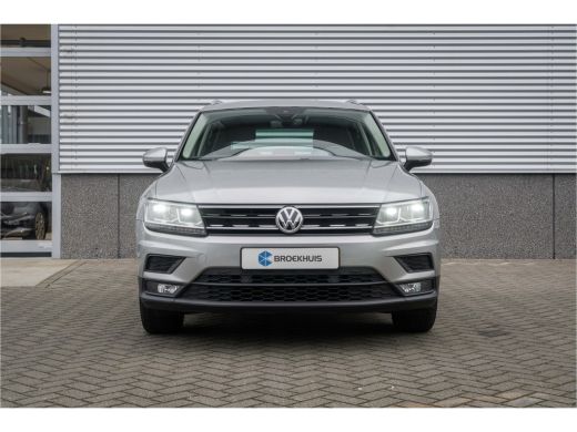 Volkswagen Tiguan 1.5 TSI Comfortline Business | Achteruitrijcamera | Elektrisch bedienbare achterklep met sensorst... ActivLease financial lease