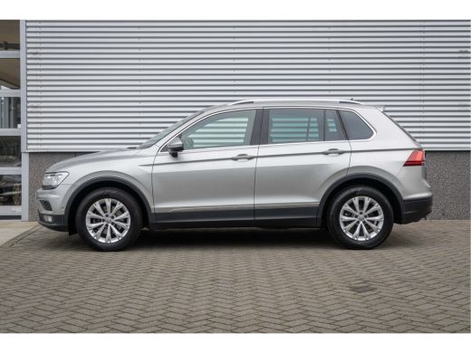 Volkswagen Tiguan 1.5 TSI Comfortline Business | Achteruitrijcamera | Elektrisch bedienbare achterklep met sensorst... ActivLease financial lease