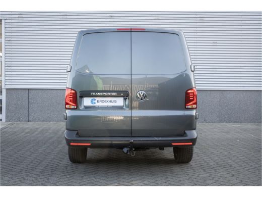 Volkswagen Transporter 2.0 TDI 150PK L2 30 Comfortline Trekhaak | Carplay | Cruise ActivLease financial lease