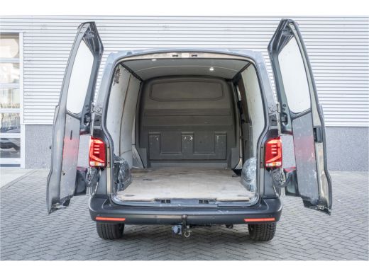 Volkswagen Transporter 2.0 TDI 150PK L2 30 Comfortline Trekhaak | Carplay | Cruise ActivLease financial lease