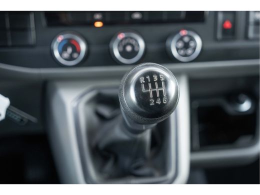Volkswagen Transporter 2.0 TDI 150PK L2 30 Comfortline Trekhaak | Carplay | Cruise ActivLease financial lease