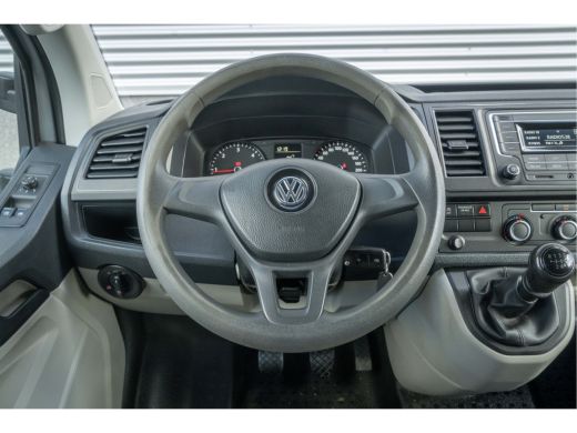 Volkswagen Transporter 2.0 TDI L2H1 Pick-up DC Comfortline |Trekhaak | Airco | Sidebars ActivLease financial lease
