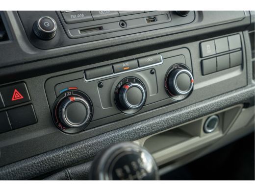 Volkswagen Transporter 2.0 TDI L2H1 Pick-up DC Comfortline |Trekhaak | Airco | Sidebars ActivLease financial lease