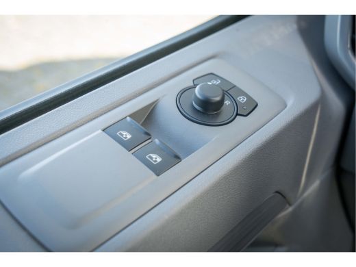 Volkswagen Transporter T7 | 2024 | 2.0 TDI L1H1 28 Life | *BPM Vrij ActivLease financial lease
