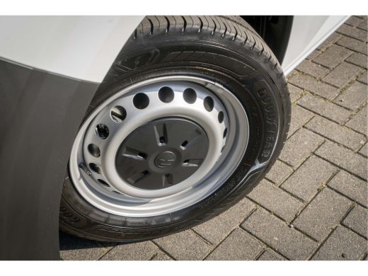 Volkswagen Transporter T7 | 2024 | 2.0 TDI L1H1 28 Life | *BPM Vrij ActivLease financial lease