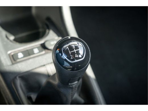 Volkswagen up! 1.0 BMT move | Executive pakket| ActivLease financial lease