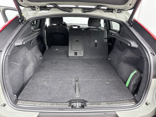 Volvo  C40 Single Motor Extended Range Ultimate 82 kWh | 20" | Allseason | Microtech Nubuck bekleding | Geti... ActivLease financial lease