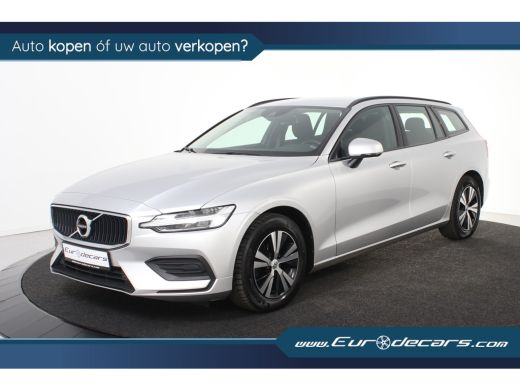 Volvo V60 2.0 D3 Momentum *1ste Eigenaar*Navigatie*Trekhaak* Volvo V60 2.0 D3 Momentum *1ste Eigenaar*Navigatie*Trekhaak*