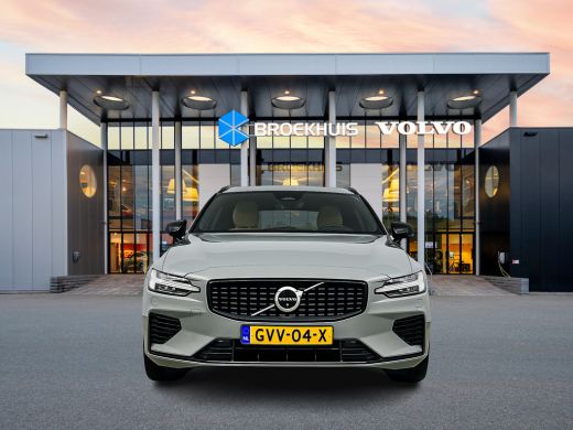 Volvo  V60 T6 Recharge AWD Ultra Dark | 19" | Bowers & Wilkins | Nappa leder | Massage stoelen | 360 Camera ... ActivLease financial lease