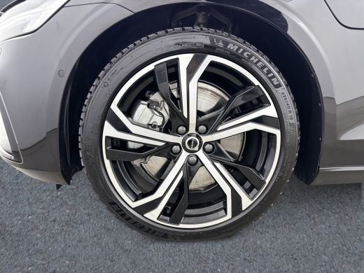 Volvo  V60 T8 Recharge AWD Ultra Dark | 19" | Nappa leder | Massagestoelen | Bowers & Wilkins | 360 Camera |... ActivLease financial lease