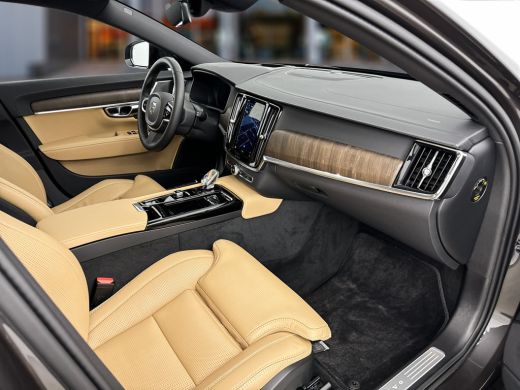 Volvo  V90 T6 Recharge AWD Ultra Dark | 20" | Luchtvering | Nappa leder | Massage stoelen | 360 Camera | Tre... ActivLease financial lease