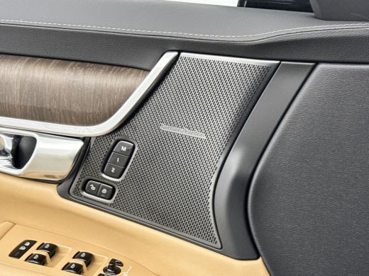 Volvo  V90 T6 Recharge AWD Ultra Dark | 20" | Luchtvering | Nappa leder | Massage stoelen | 360 Camera | Tre... ActivLease financial lease