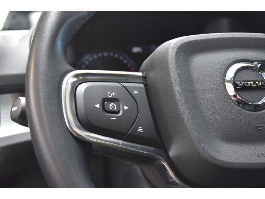 Volvo  XC40 Volvo T3 Business Pro | 360Cam | VolvoSelekt! | Intellisafe | Trekhaak ActivLease financial lease