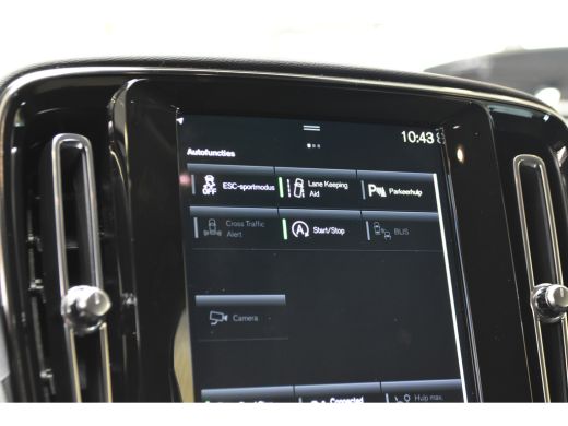 Volvo  XC40 Volvo T3 Business Pro | 360Cam | VolvoSelekt! | Intellisafe | Trekhaak ActivLease financial lease