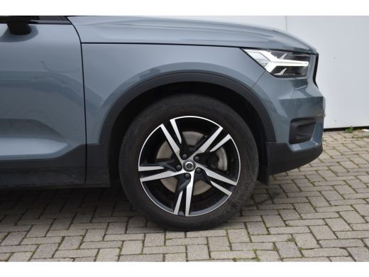 Volvo  XC40 Volvo T4 Recharge R-Design | Intellisafe | LageKM! | ThunderGrey | VolvoSelekt! ActivLease financial lease