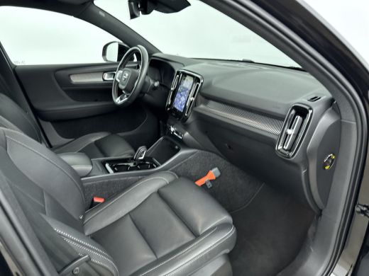 Volvo  XC40 Recharge P8 78KWh AWD R-Design | 20" | Panoramadak | Elektrisch verst. stoelen | 360 Camera | Har... ActivLease financial lease