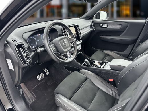 Volvo  XC40 T2 A/T R-Design | 19" | Adaptieve cruise | BLIS | Stoel/stuurverwarming | Parkeercamera | Leder/N... ActivLease financial lease