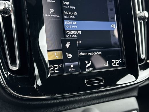 Volvo  XC40 T2 A/T R-Design | 19" | Adaptieve cruise | BLIS | Stoel/stuurverwarming | Parkeercamera | Leder/N... ActivLease financial lease