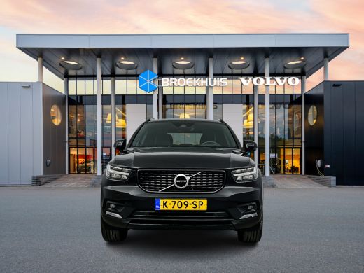 Volvo  XC40 T2 A/T R-Design | 19" | Adaptieve cruise | BLIS | Stoel/stuurverwarming | Parkeercamera | Leder/N... ActivLease financial lease