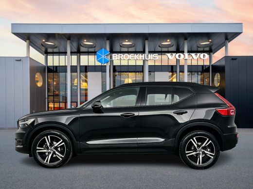Volvo  XC40 T2 A/T R-Design | 19" | Adaptieve cruise | BLIS | Stoel/stuurverwarming | Parkeercamera | Leder/N... ActivLease financial lease