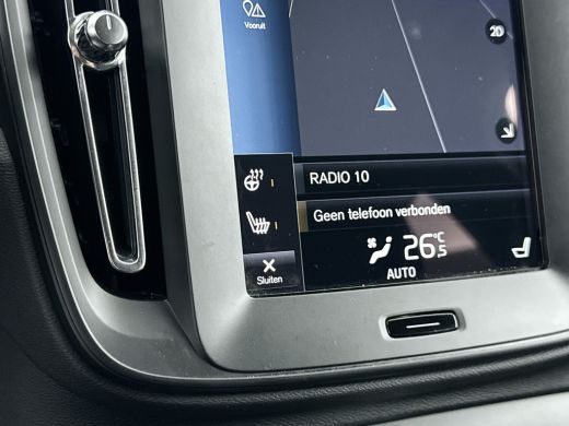 Volvo  XC40 T2 Momentum Core | Navigatie | Stoel/stuur/achterbankverwarming | Standkachel | Apple Carplay | P... ActivLease financial lease