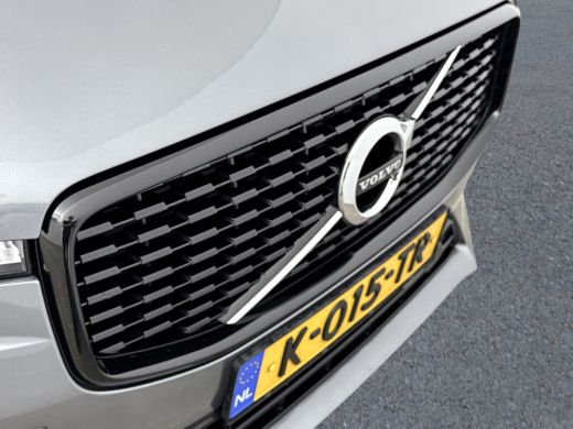 Volvo  XC60 B4 R-Design | 19" | Adaptieve cruise | BLIS | Parkeercamera | sStoel/stuurverwarming | Elektr. ve... ActivLease financial lease