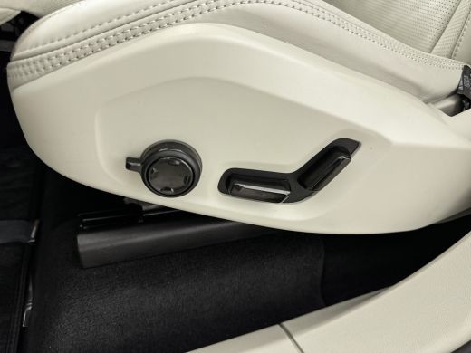Volvo  XC90 T8 Recharge AWD Ultra Dark | 22" | Luchtvering | Bowers & Wilkins | 360 Camera | Nappa leder | Ma... ActivLease financial lease