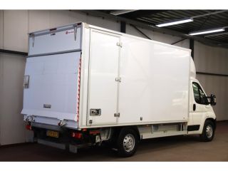 Peugeot Boxer 2.2 165 PK BAKWAGEN MET LAADKLEP EN ZIJDEUR