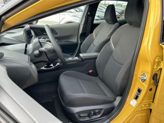 Toyota Prius 2.0 Plug-in Executive **PANORAMADAK/ DODEHOEKDETECTIE/ STOELVERWARMING/ STUURVERWARMING/ 36 MAAND...