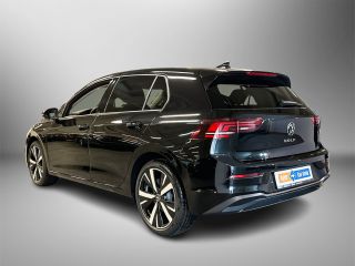 Volkswagen Golf 1.5 TSI 115pk Life Edition | 18 inch | Stoel- en stuurverwarming | Achteruitrijcamera