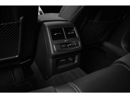 Audi A5 Sportback 45 TFSI quattro S edition ActivLease financial lease