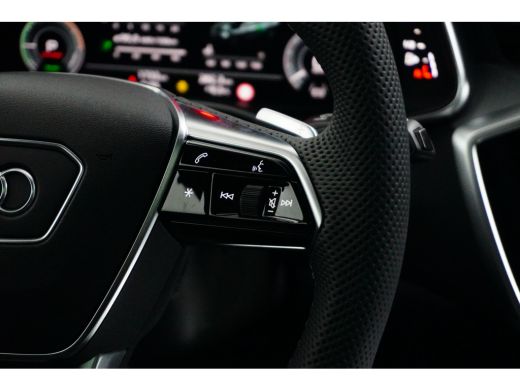 Audi A6 Avant 55 TFSIe 367PK Quattro S edition Competition | PANORAMADAK | TREKHAAK ActivLease financial lease