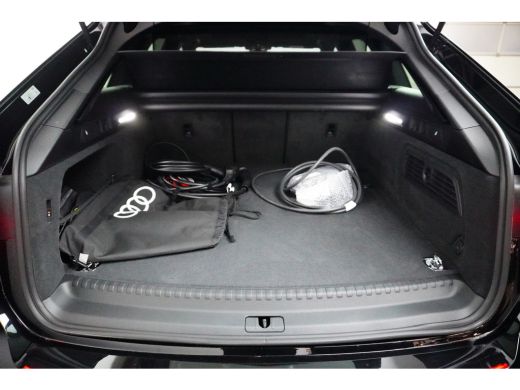 Audi A6 Avant 55 TFSIe 367PK Quattro S edition Competition | PANORAMADAK | TREKHAAK ActivLease financial lease