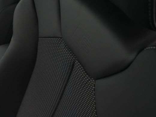 Audi Q3 Sportback 45 TFSI e S Edition 20" lichtmetaal Navi+ Smartphone interface Verw. voorstoelen ActivLease financial lease
