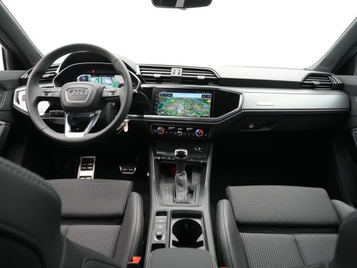 Audi Q3 Sportback 45 TFSI e S Edition 20" lichtmetaal Navi+ Smartphone interface Verw. voorstoelen ActivLease financial lease