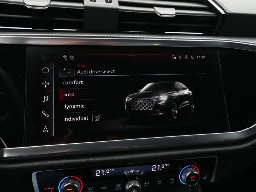 Audi Q3 Sportback 45 TFSI e S Edition 20" lichtmetaal Navi+ Smartphone interface Verw. voorstoelen ActivLease financial lease