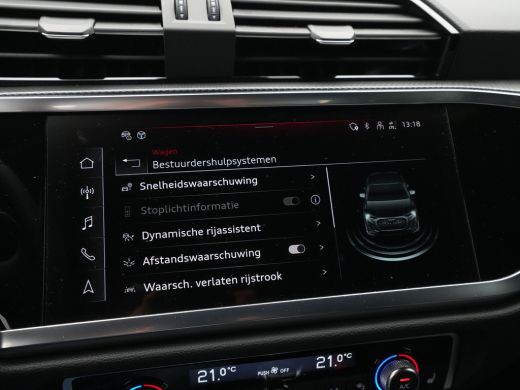 Audi Q3 Sportback 45 TFSI e S Edition 20" lichtmetaal Navi+ Smartphone interface Verw. voorstoelen ActivLease financial lease