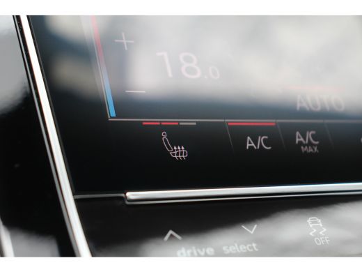 Audi Q7 60 TFSI E QUATTRO S-LINE | EL. TREKHAAK | LUCHTVERING | ADAPTIVE CRUISE | STOEL & STUURVERWARMING... ActivLease financial lease