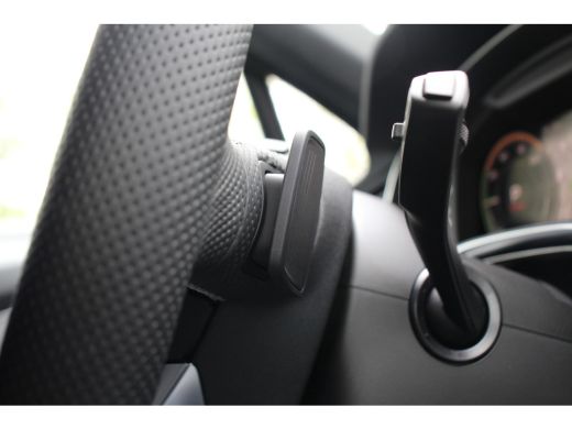 Audi Q7 60 TFSI E QUATTRO S-LINE | EL. TREKHAAK | LUCHTVERING | ADAPTIVE CRUISE | STOEL & STUURVERWARMING... ActivLease financial lease