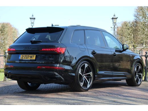 Audi Q7 60 TFSI E QUATTRO S-LINE | EL. TREKHAAK | LUCHTVERING | ADAPTIVE CRUISE | STOEL & STUURVERWARMING... ActivLease financial lease