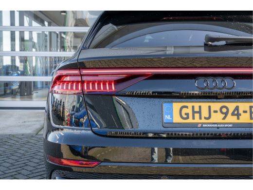 Audi Q8 Audi 60 TFSI e quattro Pro Line S Competition 22 inch velgen/Adaptieve cruise control/Optiekpakke... ActivLease financial lease