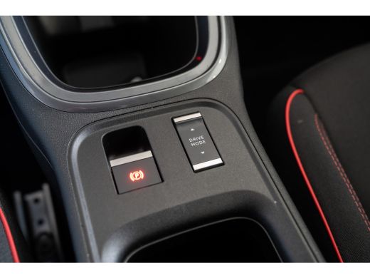 Fiat 600E Fiat RED 54 kWh | Apple Carplay & Android Auto | Parkeersensoren | Cruise Controle | Fabrieksgara... ActivLease financial lease