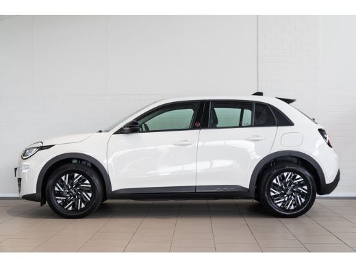 Fiat 600E Fiat RED 54 kWh | Apple Carplay & Android Auto | Parkeersensoren | Cruise Controle | Fabrieksgara... ActivLease financial lease