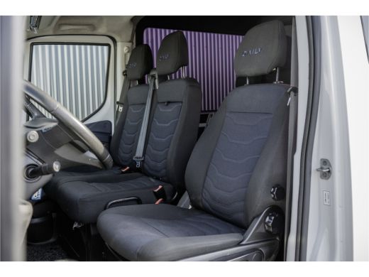 Iveco Daily 35S16 L2H2 | Automaat | 160PK | 3.5T Trekgewicht | 7-Zits | Cruise | Camera | PDC | Climate | Imp... ActivLease financial lease