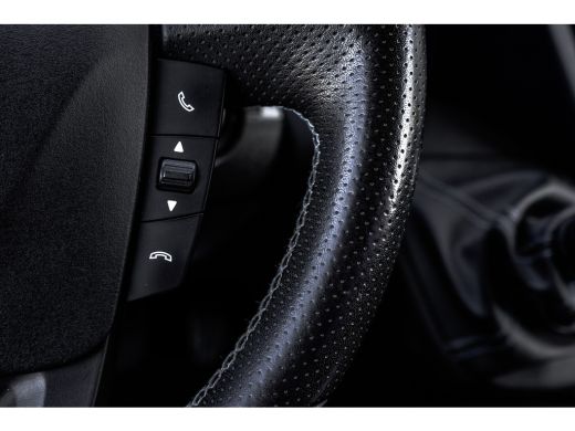 Iveco Daily 35S16 L2H2 | Automaat | 160PK | 3.5T Trekgewicht | 7-Zits | Cruise | Camera | PDC | Climate | Imp... ActivLease financial lease